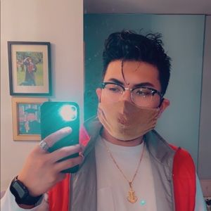 Meet your Posher, Eric